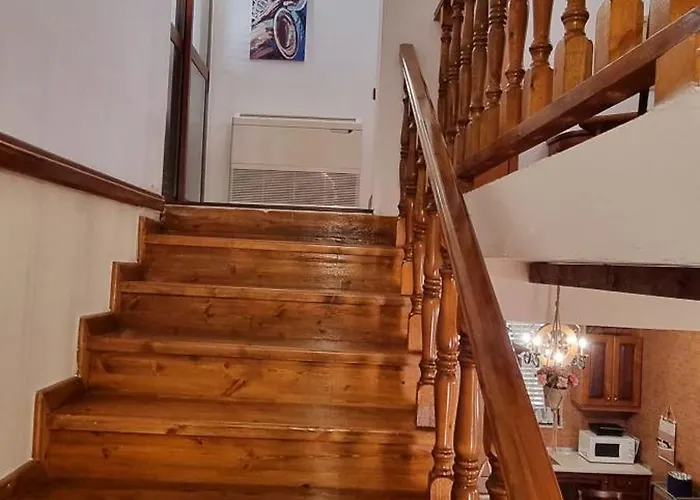 Bezhani Villa Golem (Tirana)